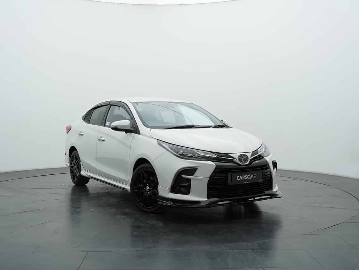 Toyota_Vios_2023_White_B2C_CARSOME