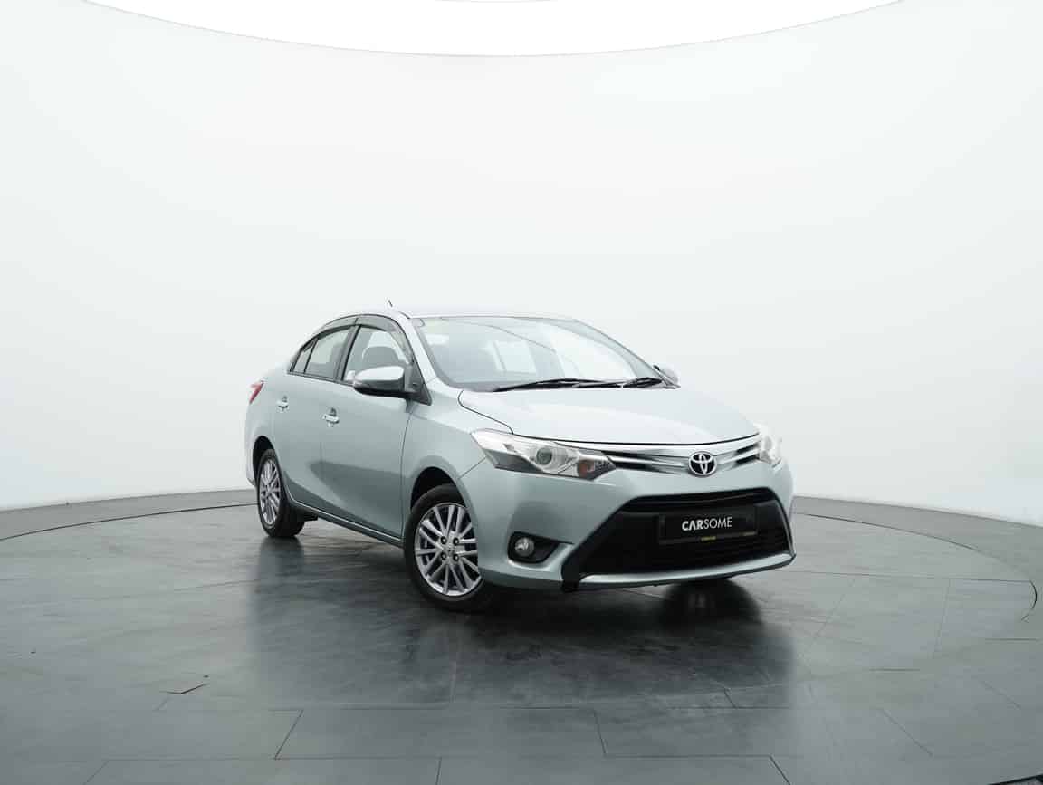 Toyota_Vios_2015_Silver_B2C_CARSOME