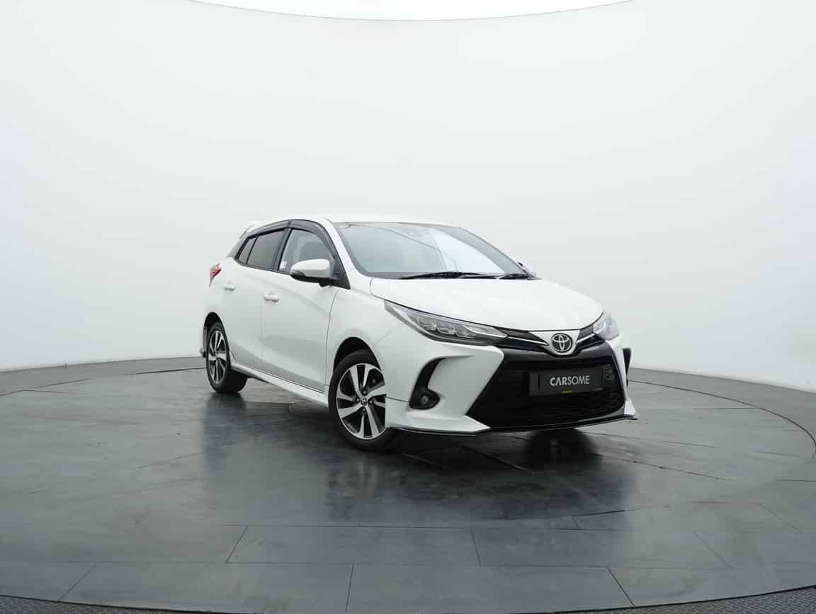 Toyota_Yaris_2021_White_B2C_CARSOME