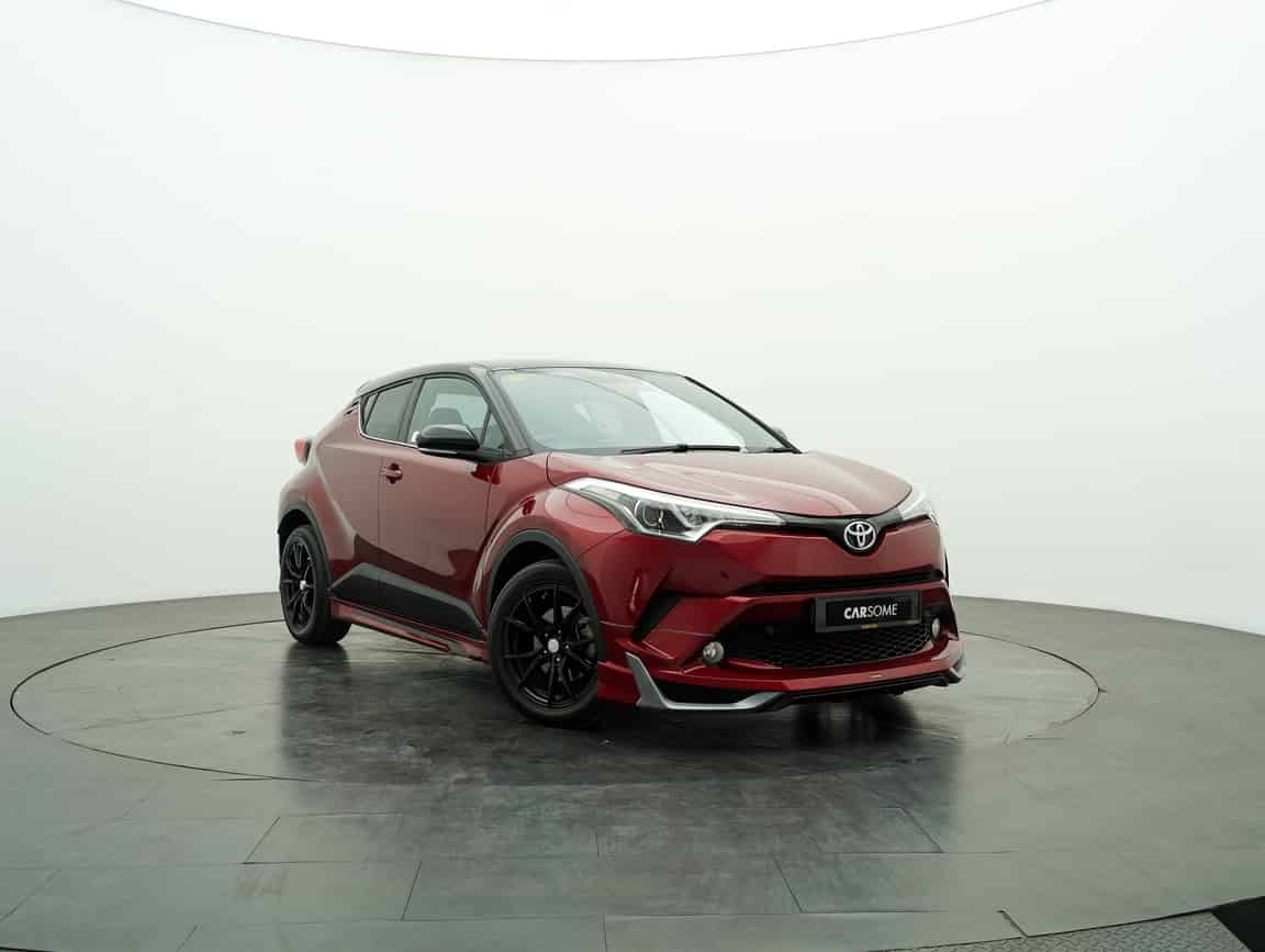 Toyota_C-HR_2018_Red_B2C_CARSOME