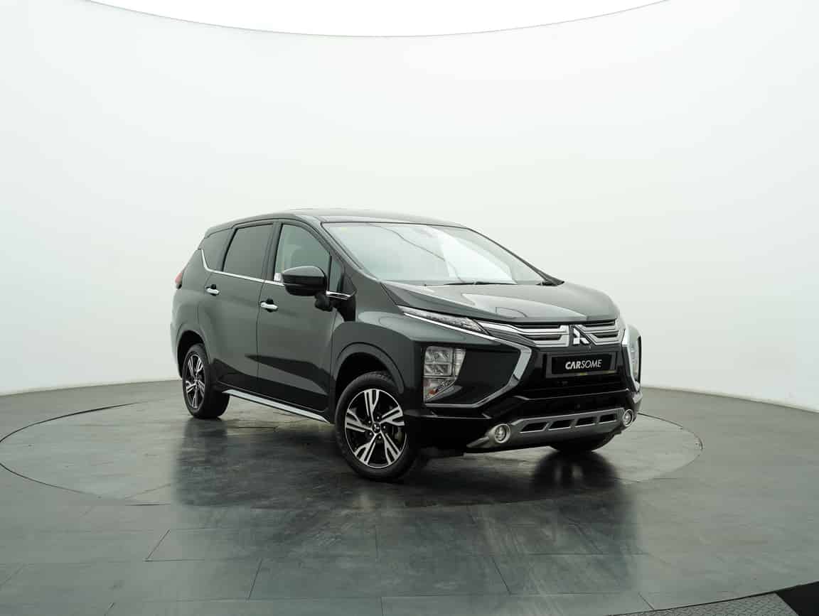 Mitsubishi_Xpander_2022_Hitam_B2C_CARSOME
