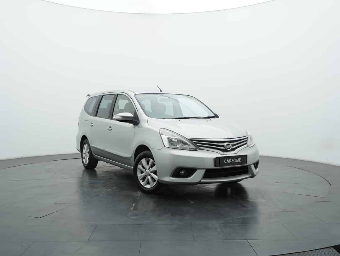 Nissan_Grand Livina_2013_Silver_B2C_CARSOME