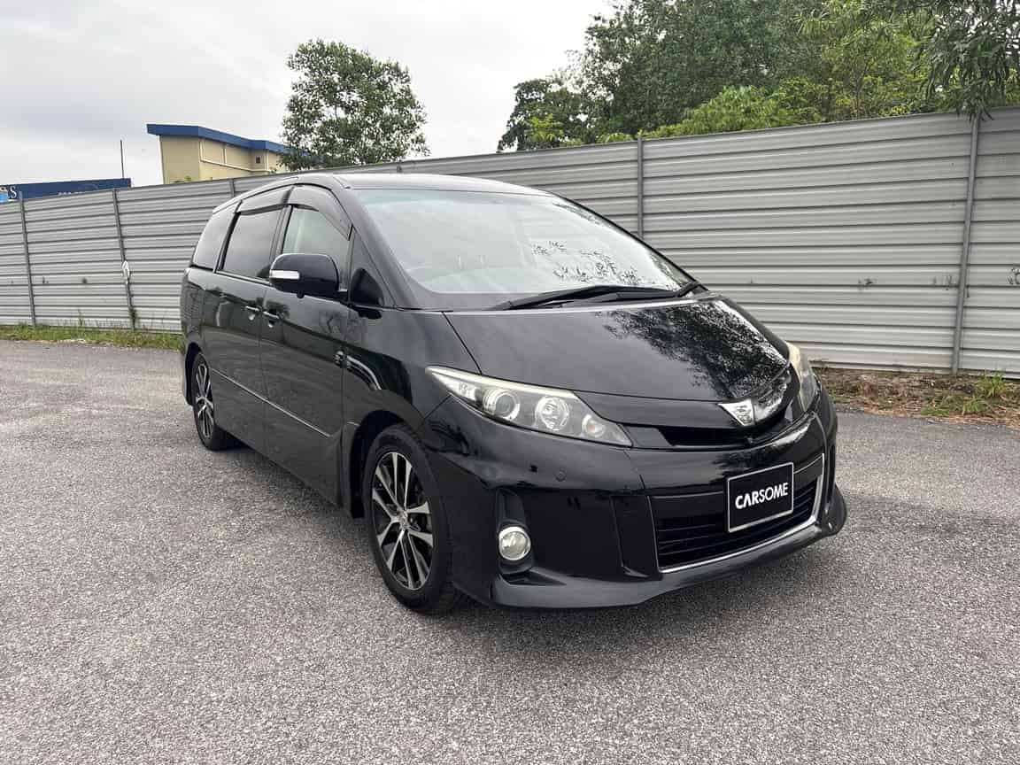Toyota_Estima_2015_Black_B2C_CARSOME