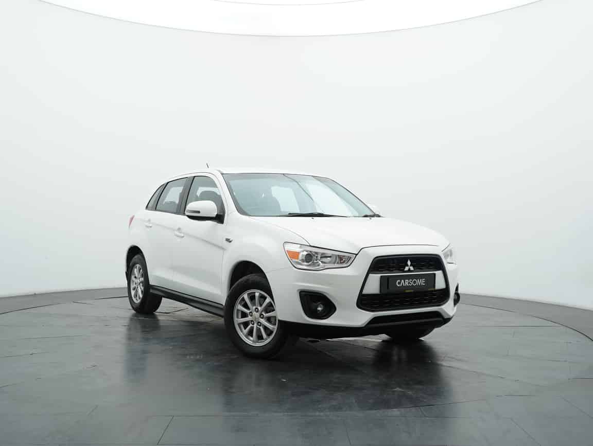 Mitsubishi_ASX_2014_White_B2C_CARSOME