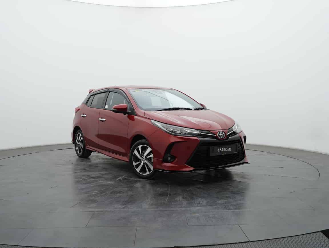 Toyota_Yaris_2023_Merah_B2C_CARSOME