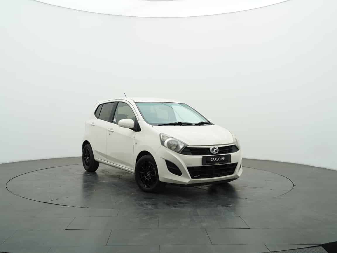 Perodua_AXIA_2016_White_B2C_CARSOME