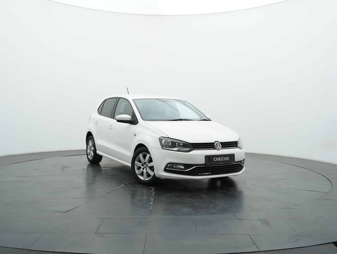 Volkswagen_Polo_2018_White_B2C_CARSOME