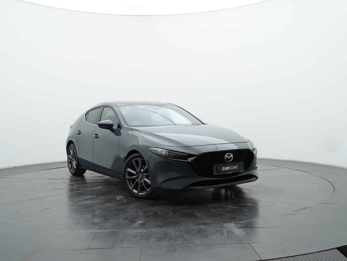 Mazda_3_2021_Gray_B2C_CARSOME
