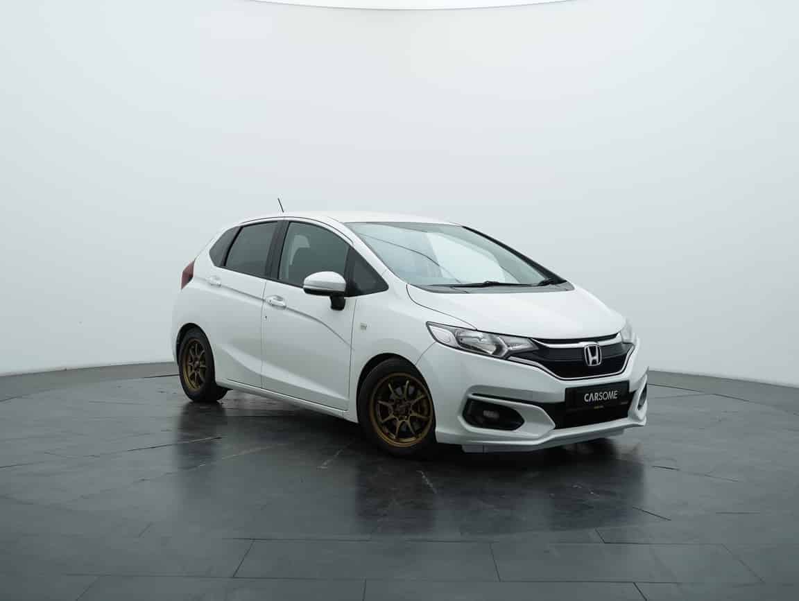 Honda_Jazz_2021_Putih_B2C_CARSOME