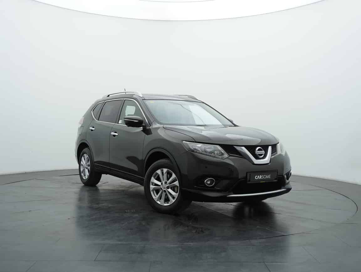 Nissan_X-Trail_2017_Hitam_B2C_CARSOME