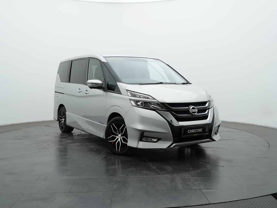 Nissan_Serena_2019_Kelabu_B2C_CARSOME