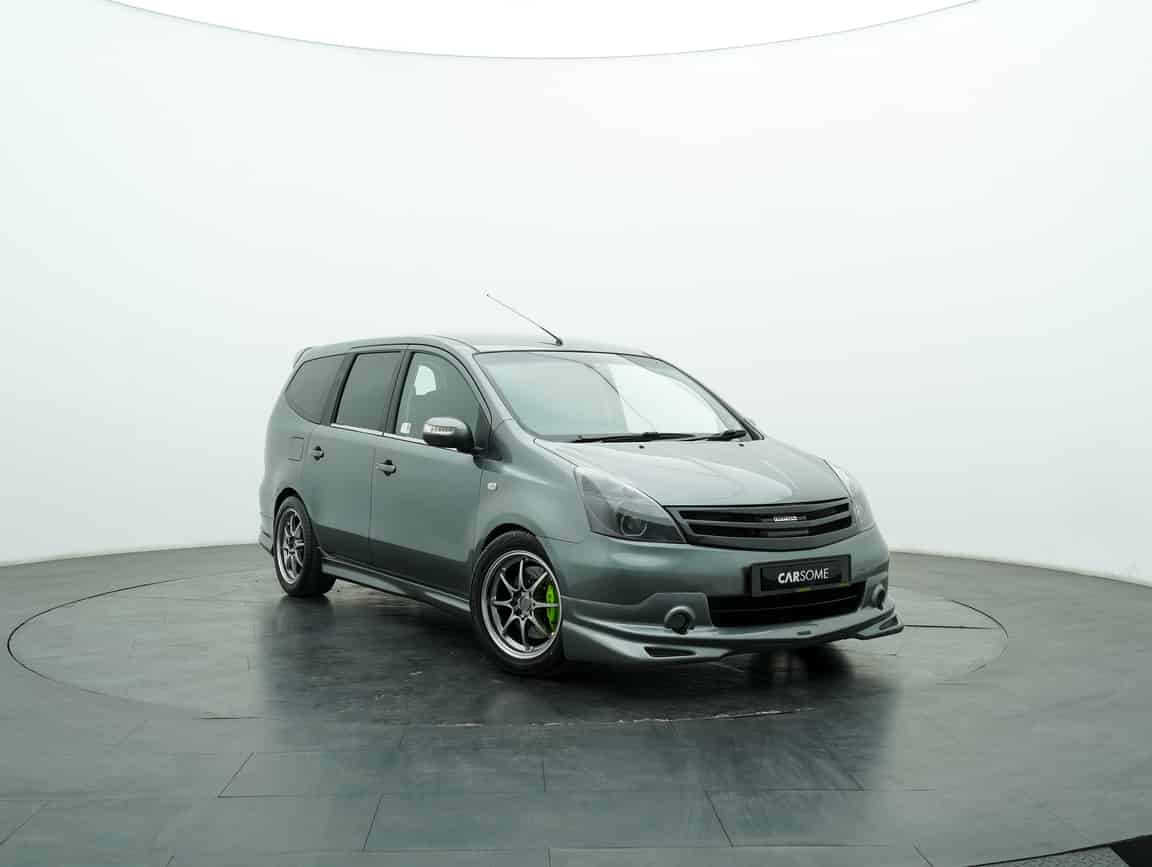 Nissan_Grand Livina_2011_Gray_B2C_CARSOME