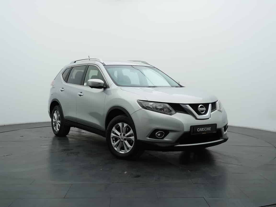 Nissan_X-Trail_2017_Silver_B2C_CARSOME