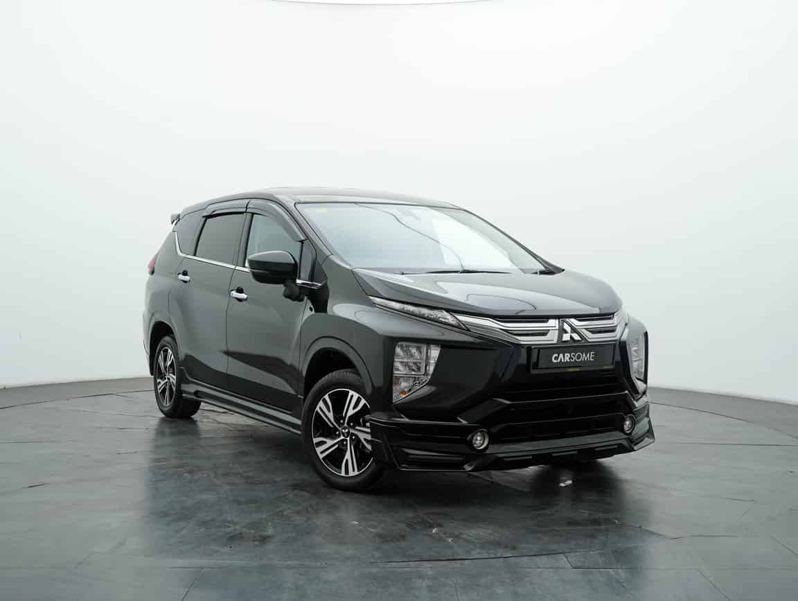 Mitsubishi_Xpander_2023_Hitam_B2C_CARSOME