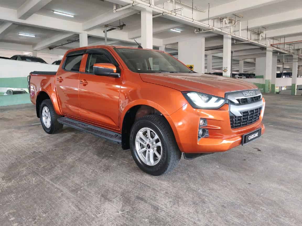 Isuzu_D-Max_2021_Orange_B2C_CARSOME