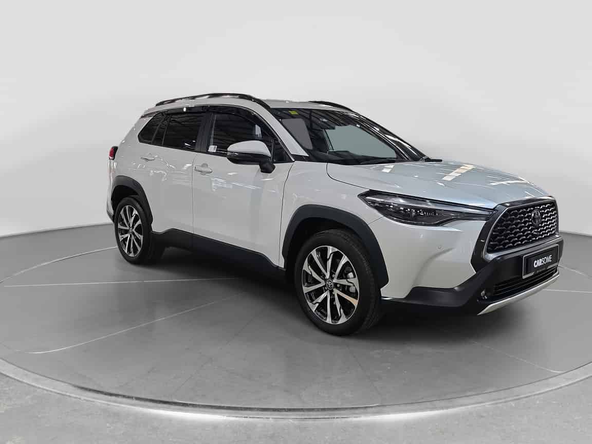Toyota_Corolla Cross_2022_White_B2C_CARSOME