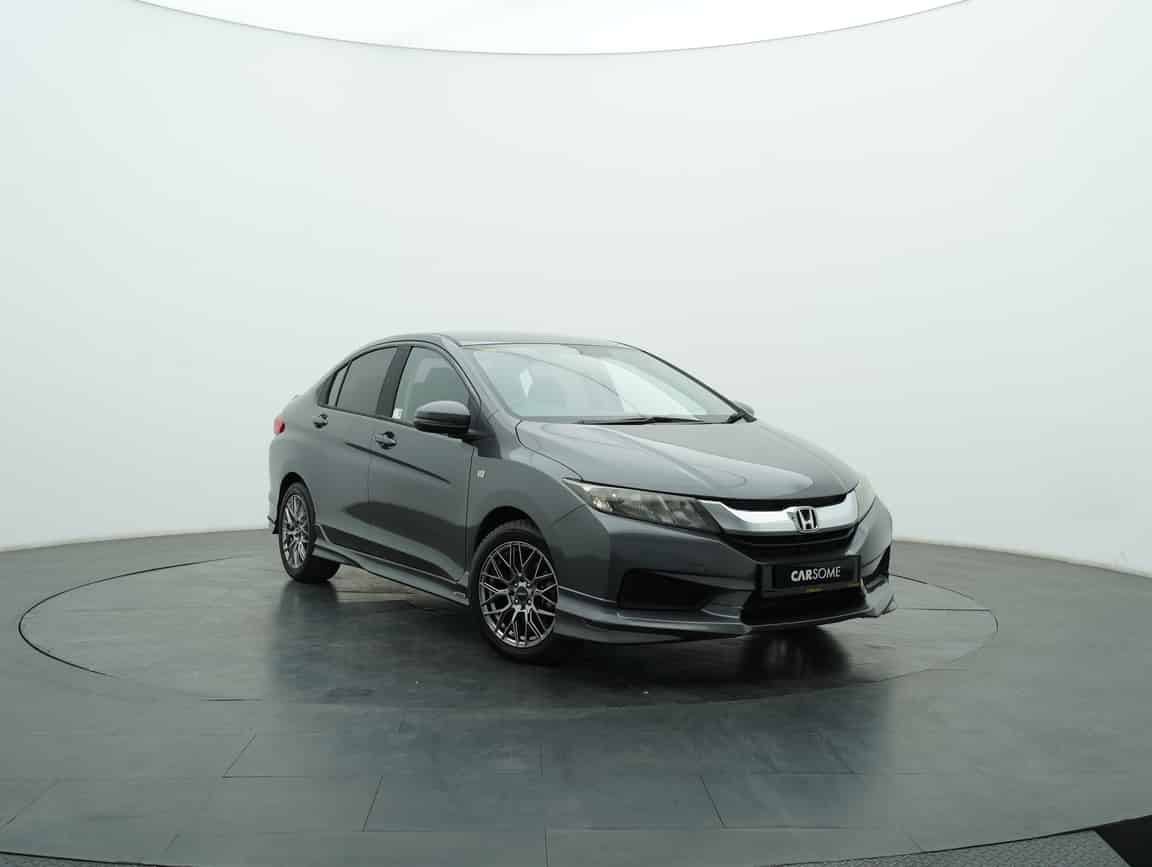 Honda_City_2015_Gray_B2C_CARSOME