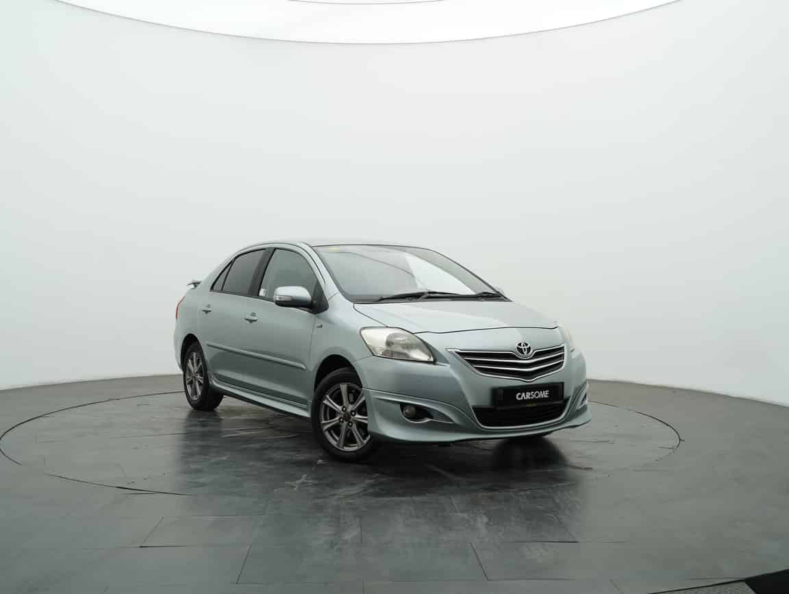 Toyota_Vios_2010_Silver_B2C_CARSOME
