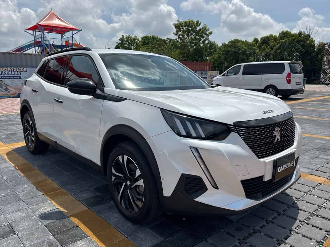 Peugeot_2008_2024_White_B2C_CARSOME