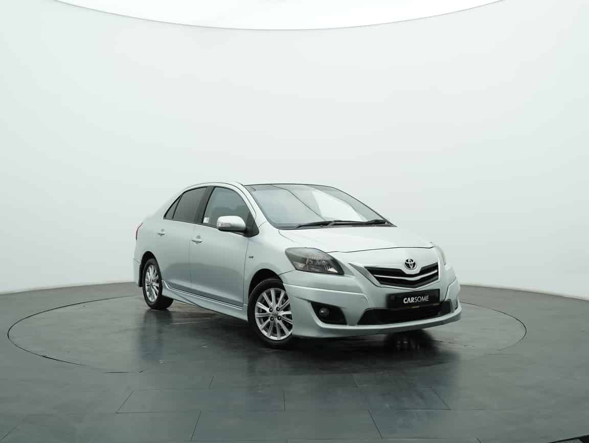 Toyota_Vios_2013_Silver_B2C_CARSOME