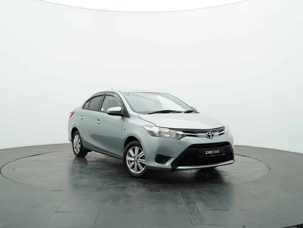 Toyota_Vios_2015_Silver_B2C_CARSOME