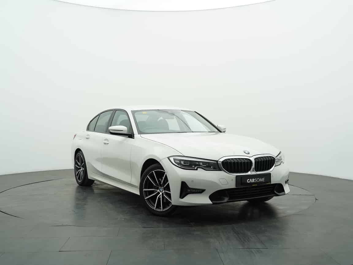 BMW_320i_2021_White_B2C_CARSOME