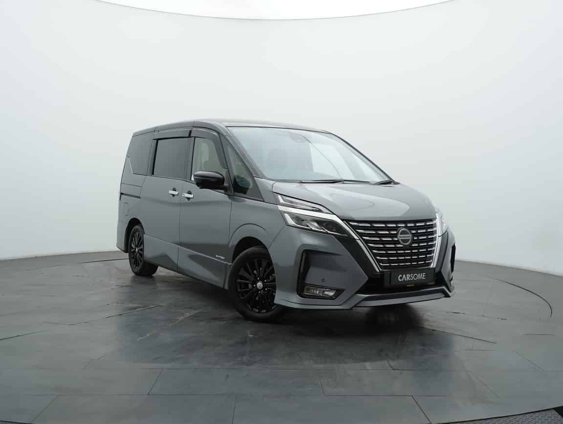 Nissan_Serena_2022_Kelabu_B2C_CARSOME