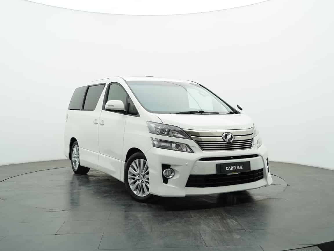 Toyota_Vellfire_2012_White_B2C_CARSOME