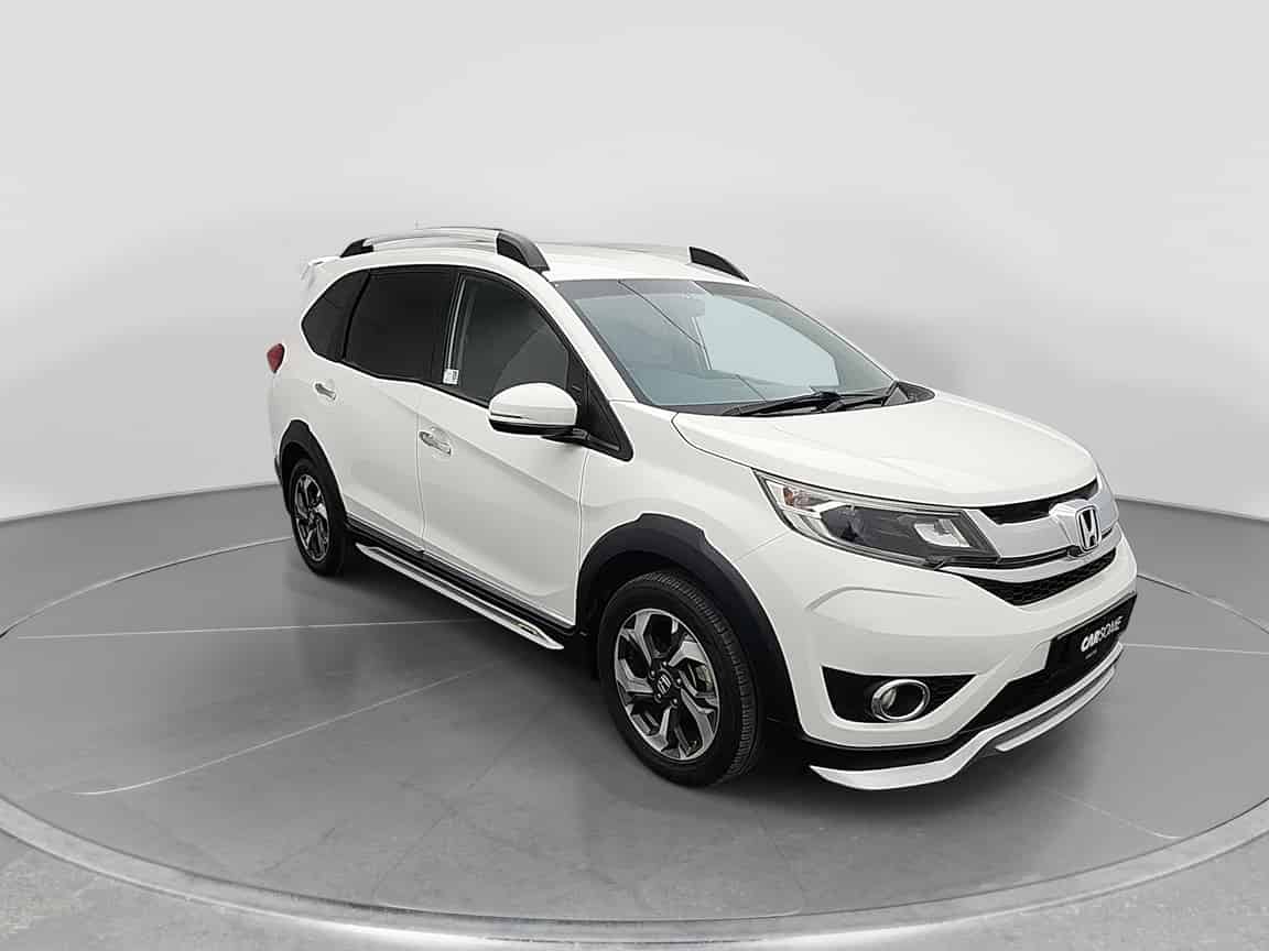 Honda_BR-V_2017_White_B2C_CARSOME