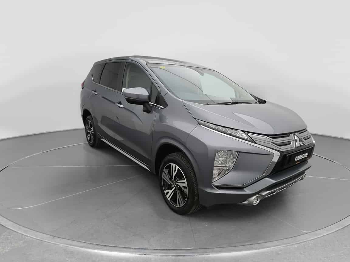 Mitsubishi_Xpander_2022_Kelabu_B2C_CARSOME