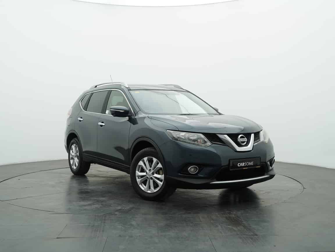 Nissan_X-Trail_2016_Blue_B2C_CARSOME