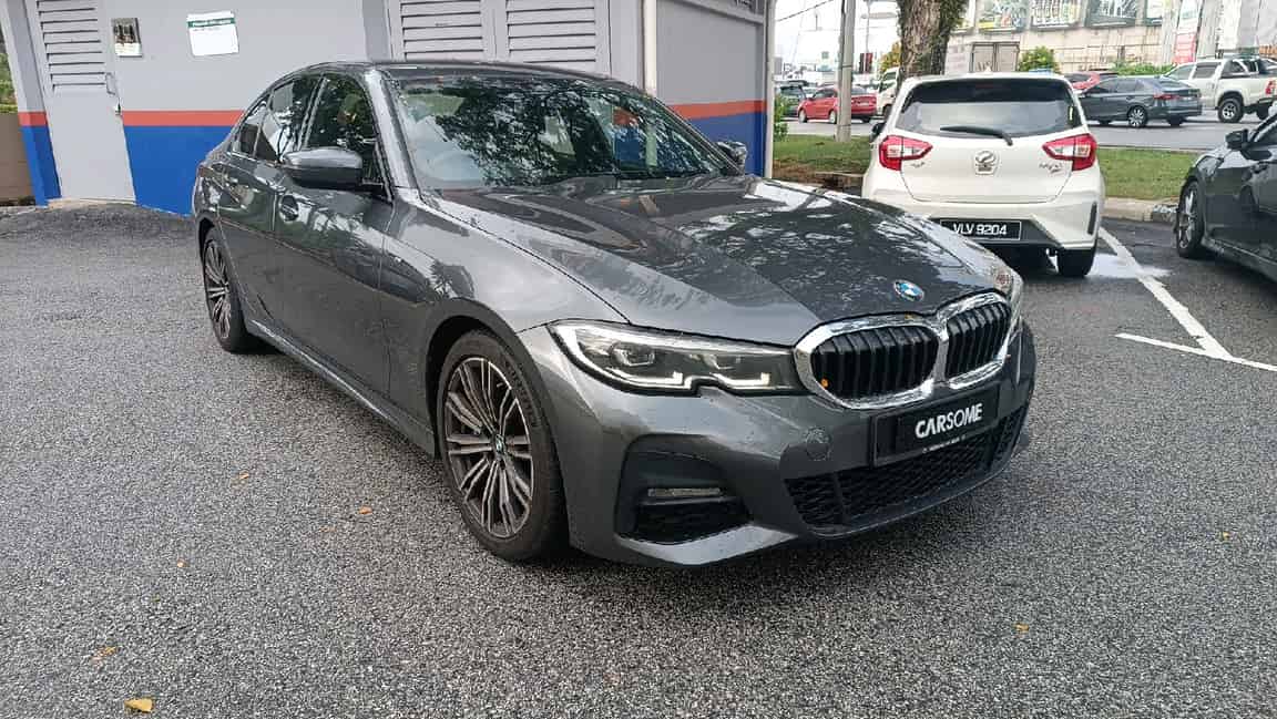 BMW_330i_2021_Gray_B2C_CARSOME