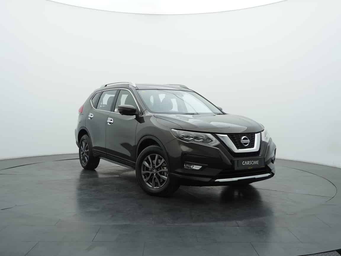 Nissan_X-Trail_2019_Green_B2C_CARSOME