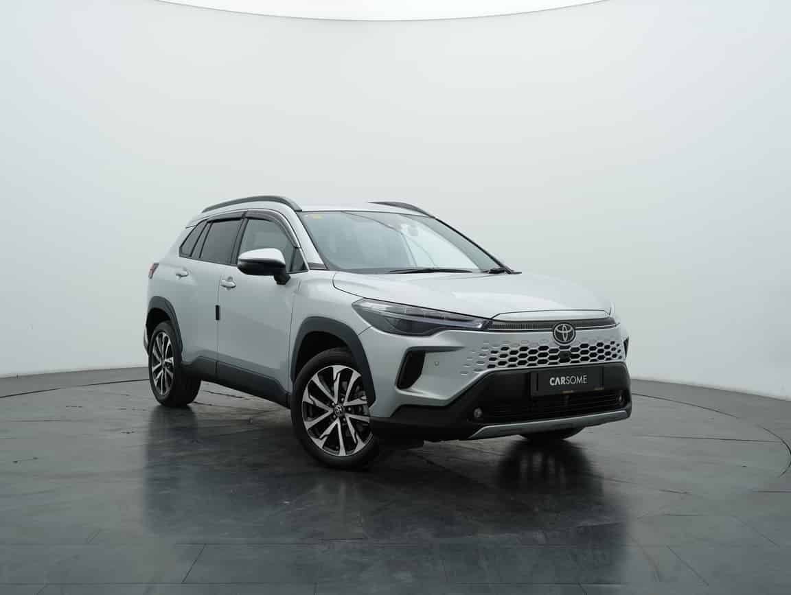 Toyota_Corolla Cross_2025_Silver_B2C_CARSOME