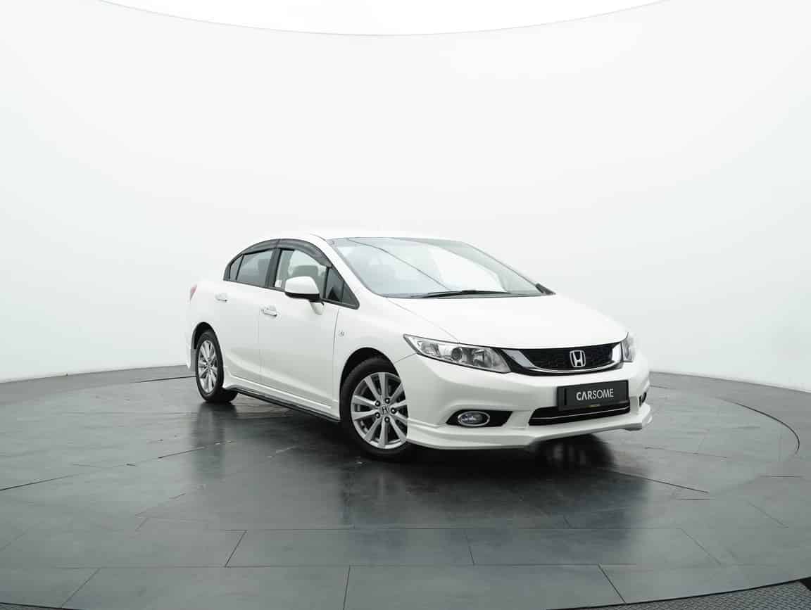 Honda_Civic_2015_White_B2C_CARSOME