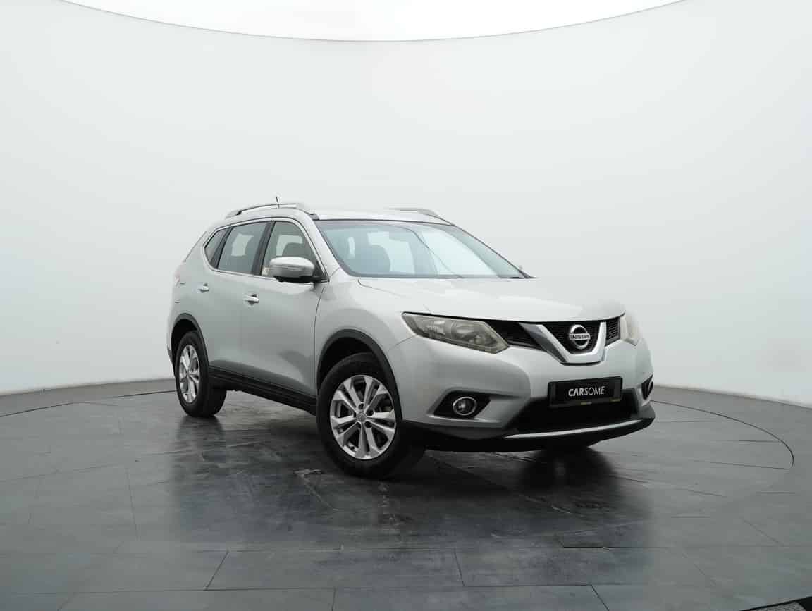 Nissan_X-Trail_2015_Silver_B2C_CARSOME