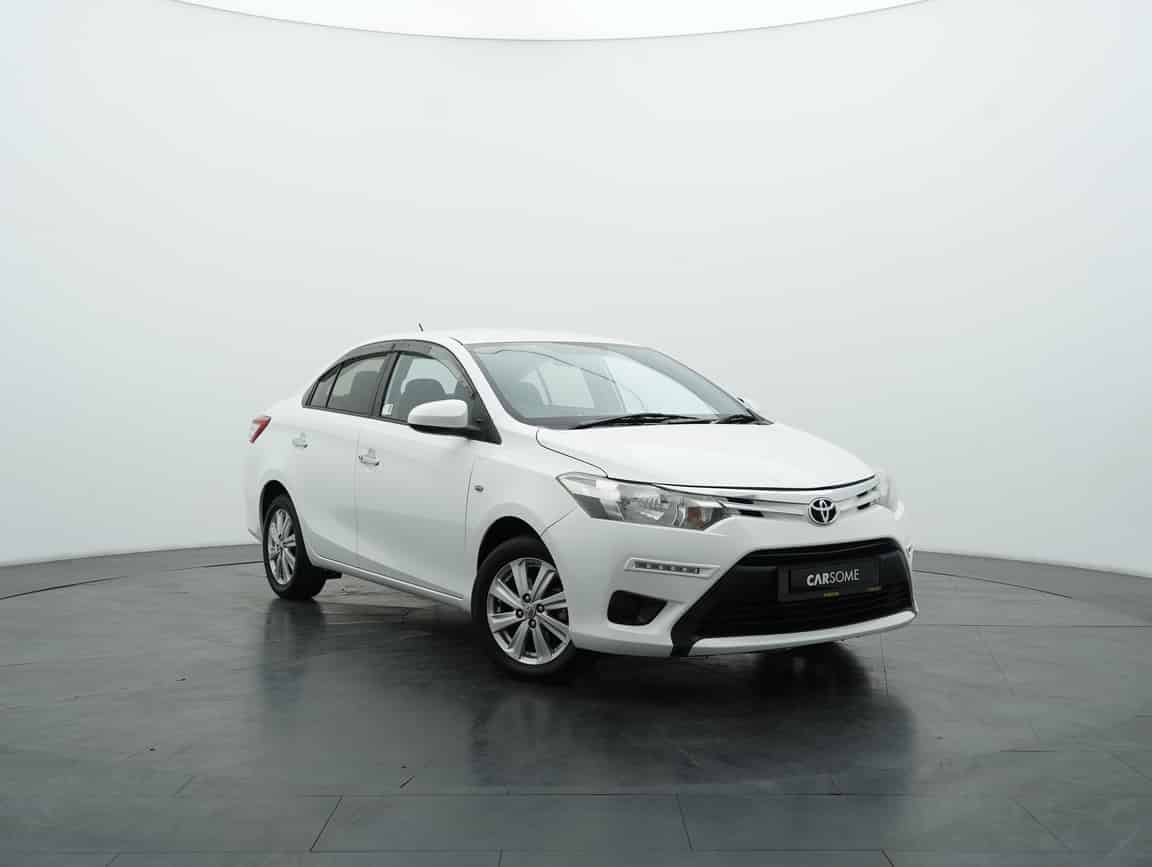 Toyota_Vios_2016_White_B2C_CARSOME