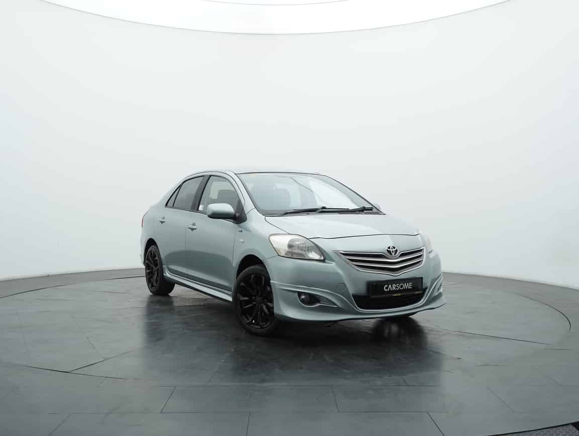 Toyota_Vios_2010_Silver_B2C_CARSOME