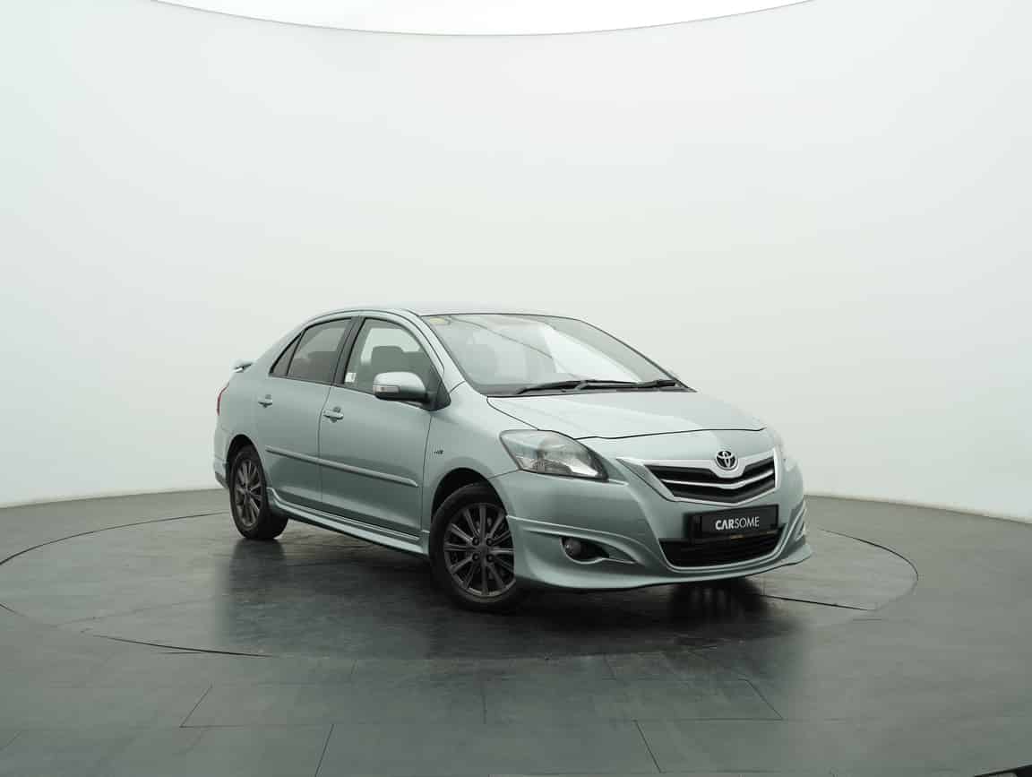 Toyota_Vios_2013_Silver_B2C_CARSOME