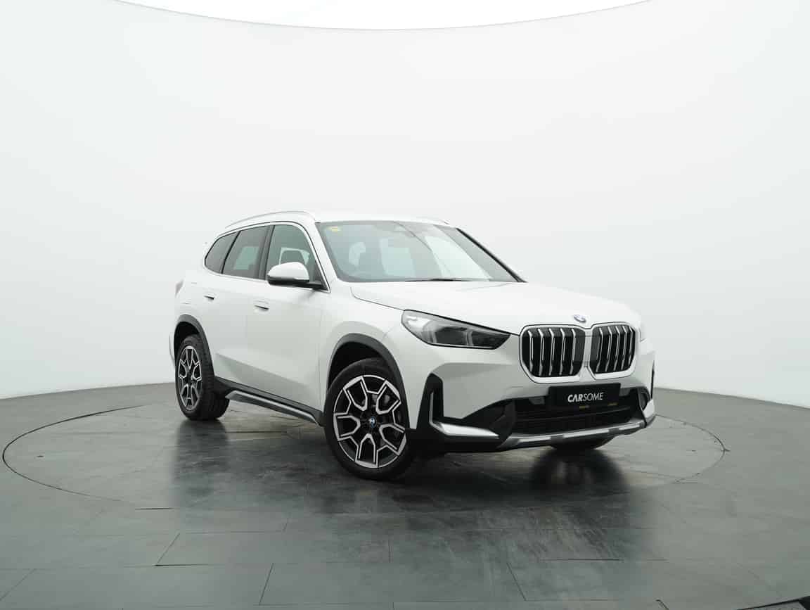 BMW_X1_2023_White_B2C_CARSOME