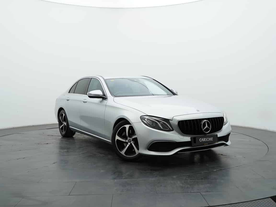 Mercedes-Benz_E200_2020_Silver_B2C_CARSOME
