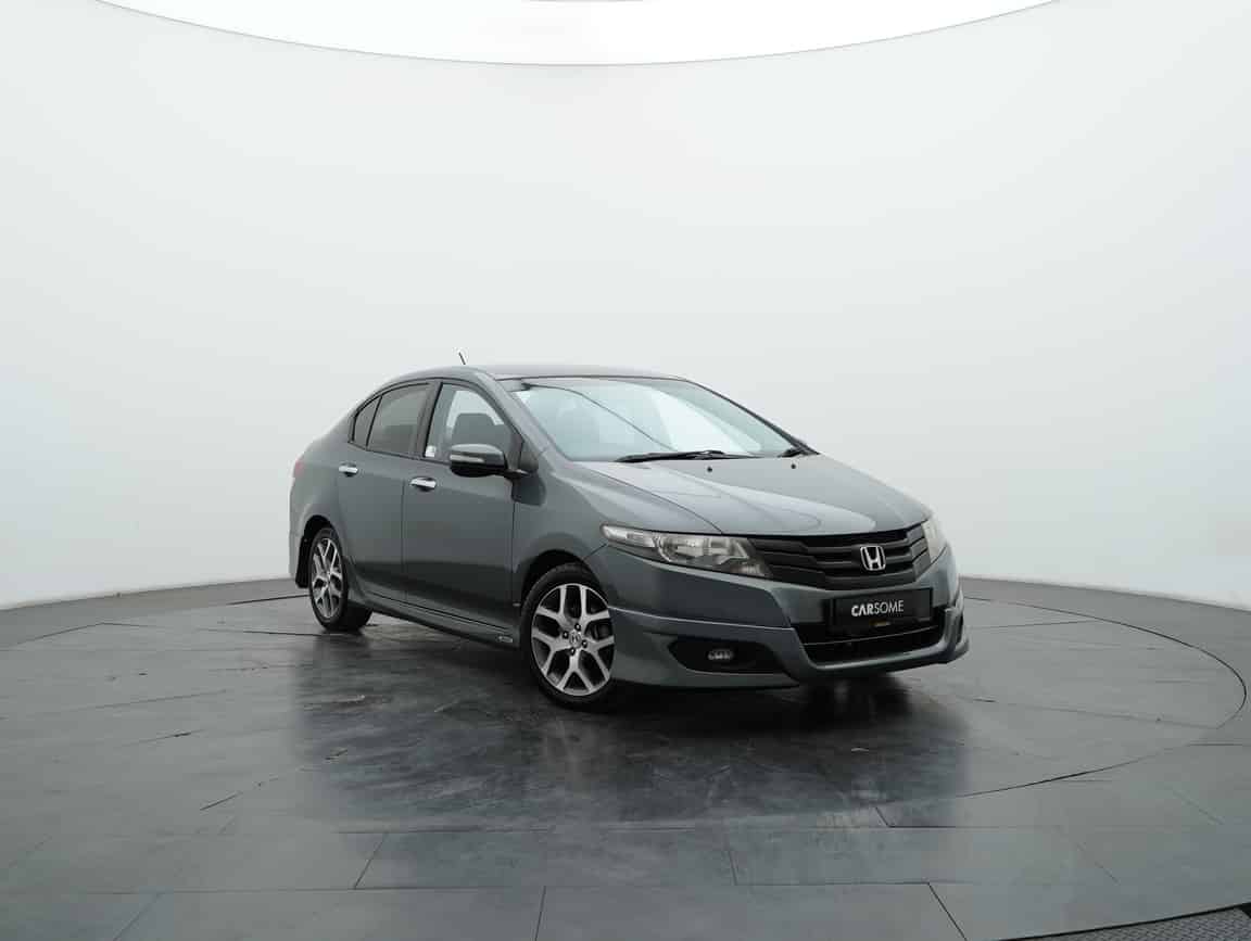 Honda_City_2012_Gray_B2C_CARSOME