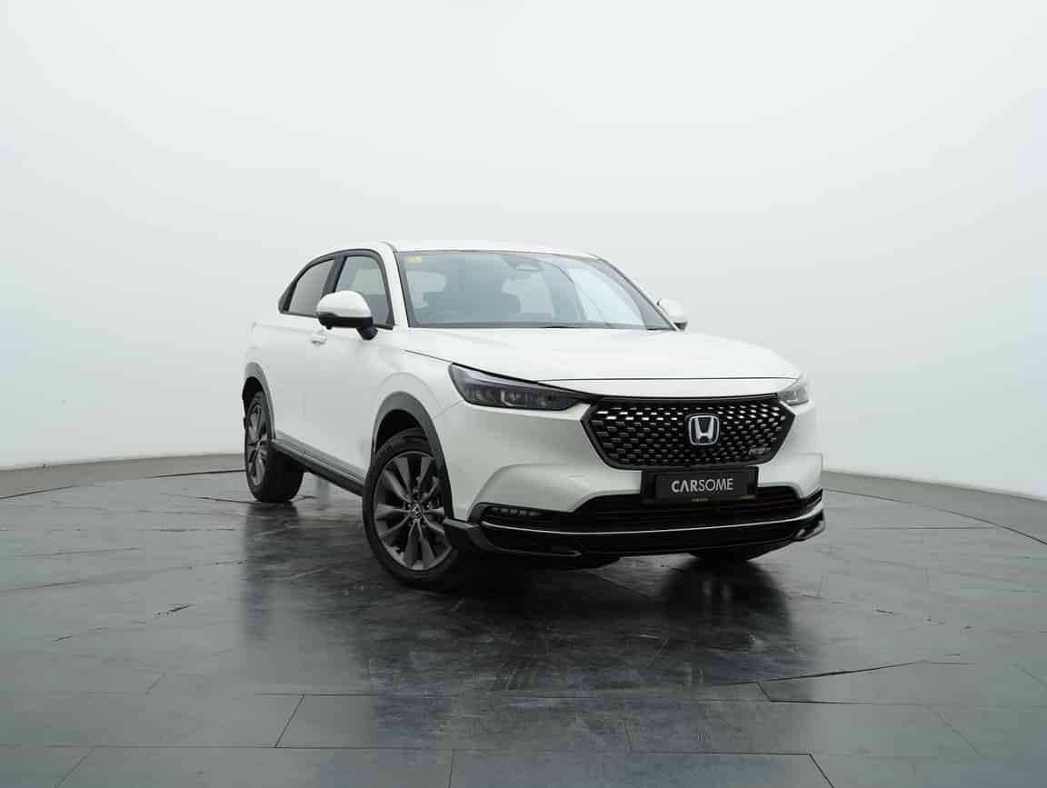 Honda_HR-V_2022_White_B2C_CARSOME