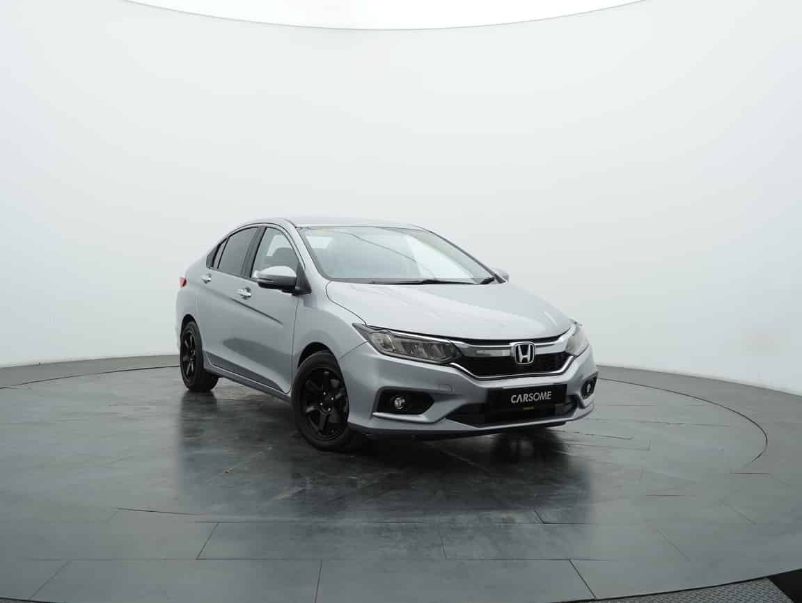 Honda_City_2018_Silver_B2C_CARSOME
