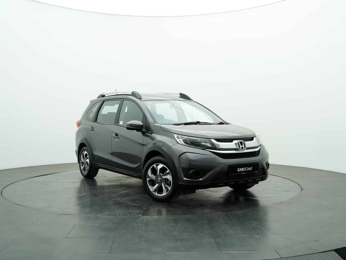 Honda_BR-V_2018_Gray_B2C_CARSOME