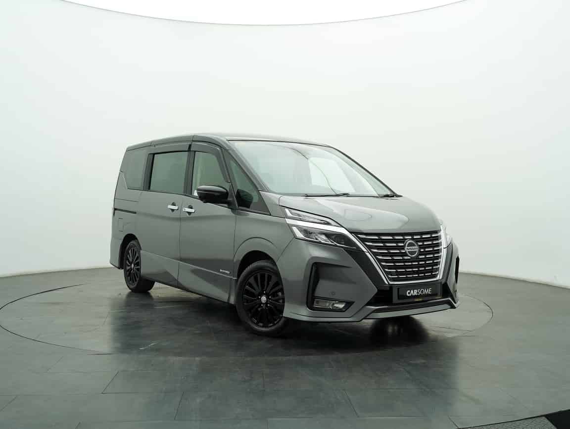 Nissan_Serena_2022_Gray_B2C_CARSOME