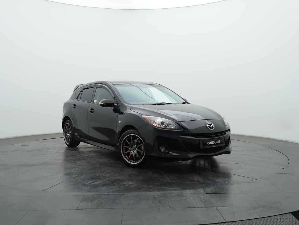 Mazda_3_2012_Black_B2C_CARSOME