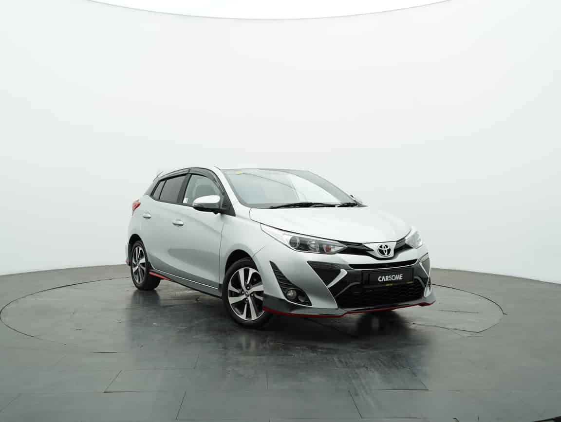 Toyota_Yaris_2020_Silver_B2C_CARSOME