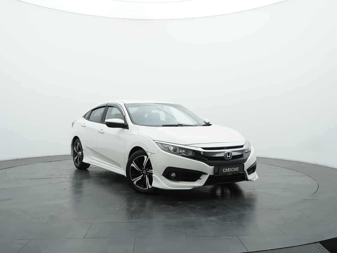 Honda_Civic_2016_White_B2C_CARSOME