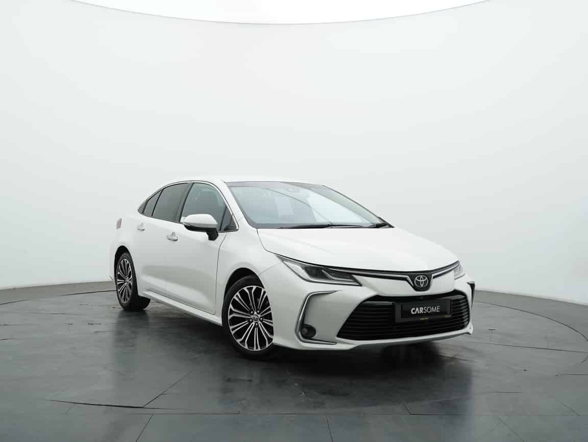 Toyota_Corolla Altis_2020_Putih_B2C_CARSOME